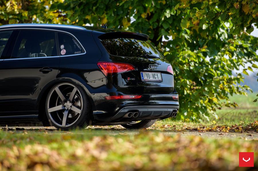 Детали экстерьера Audi SQ5 TDI on Vossen Wheels (CV3R) (8R) 2016 года  (фото 8 из 20)